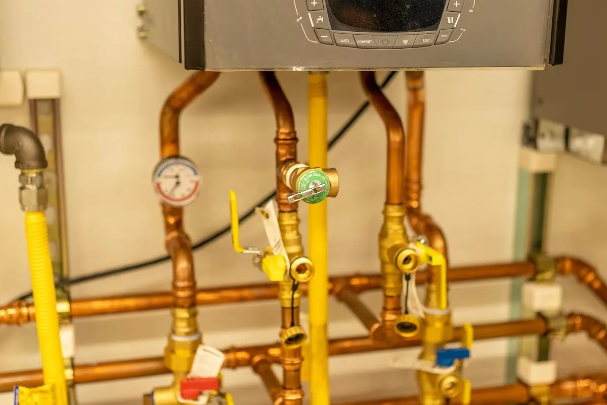 Licensed technician providing Slab Leak Repair for a homeowner in Indianola